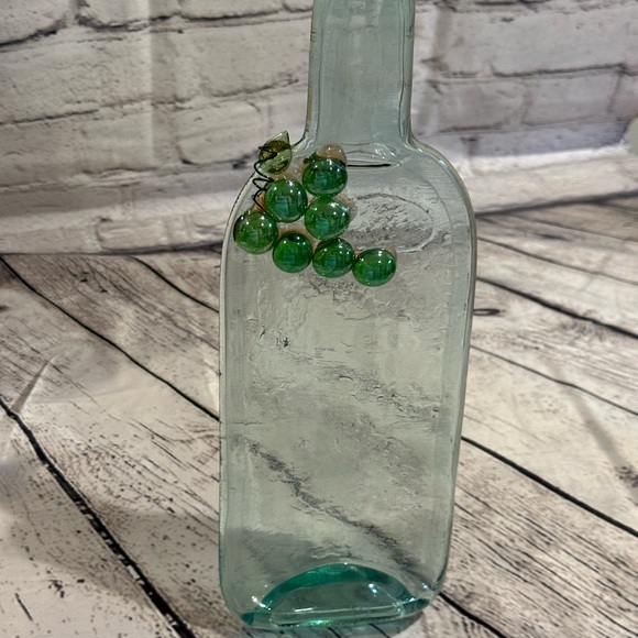 Handcrafted Artist Flatten Glass bottle cheese platter - Picture 16 of 16